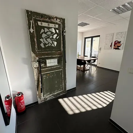 Loft Trier-petrisberg * טרייר